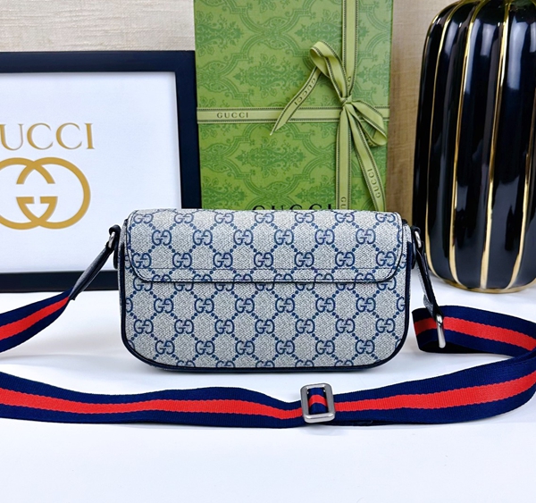 激安グッチバッグコピー内部構造